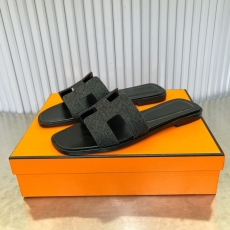 Hermes Slippers